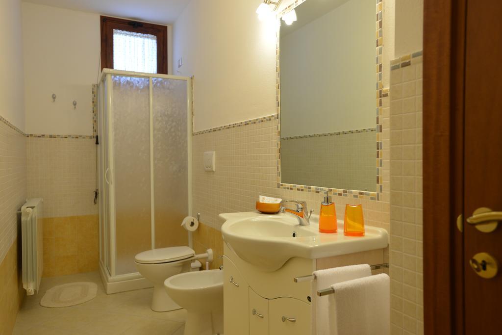 Nit I Dia Guest House Alghero Phòng bức ảnh