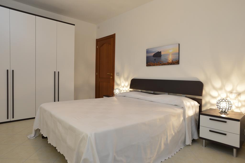 Nit I Dia Guest House Alghero Phòng bức ảnh